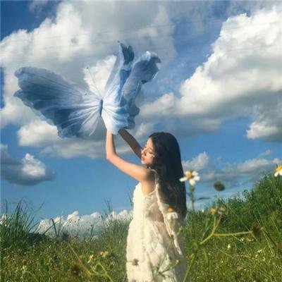 黑珍珠艾曼妞